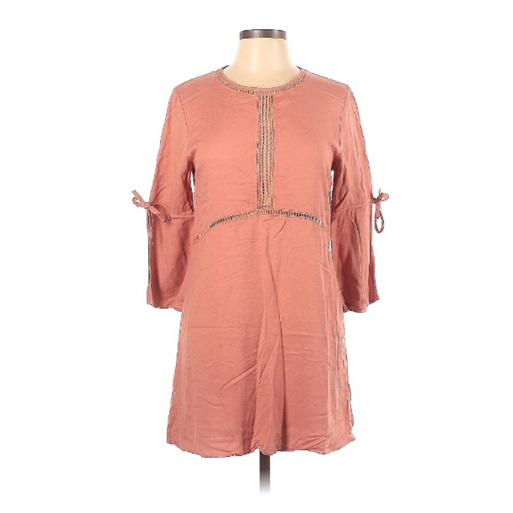 Amuse Society Size M Pink Casual Dress with details